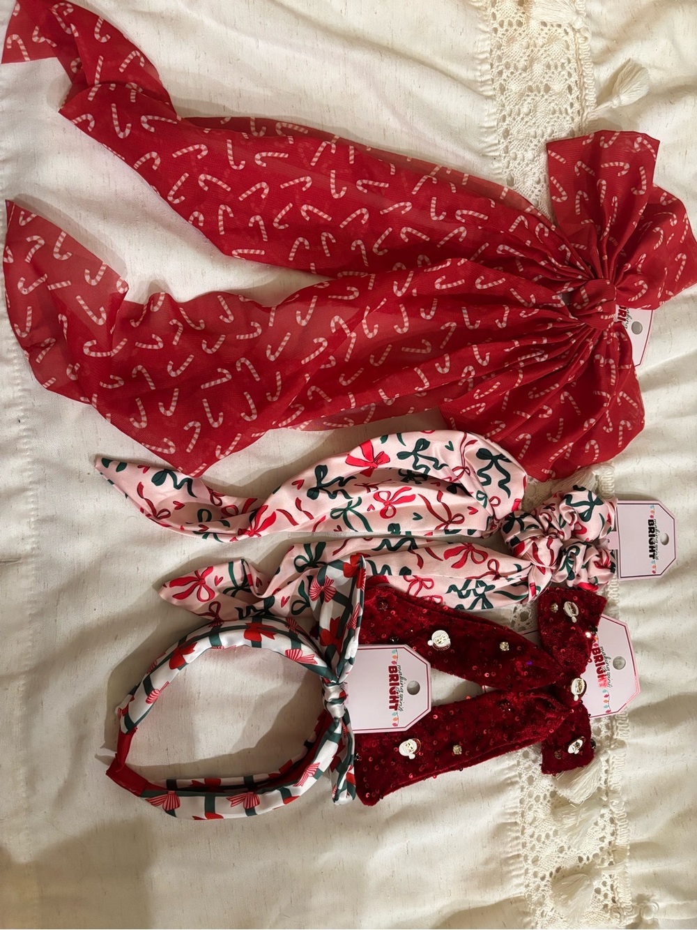 Women’s Holiday Hair Accessories Set